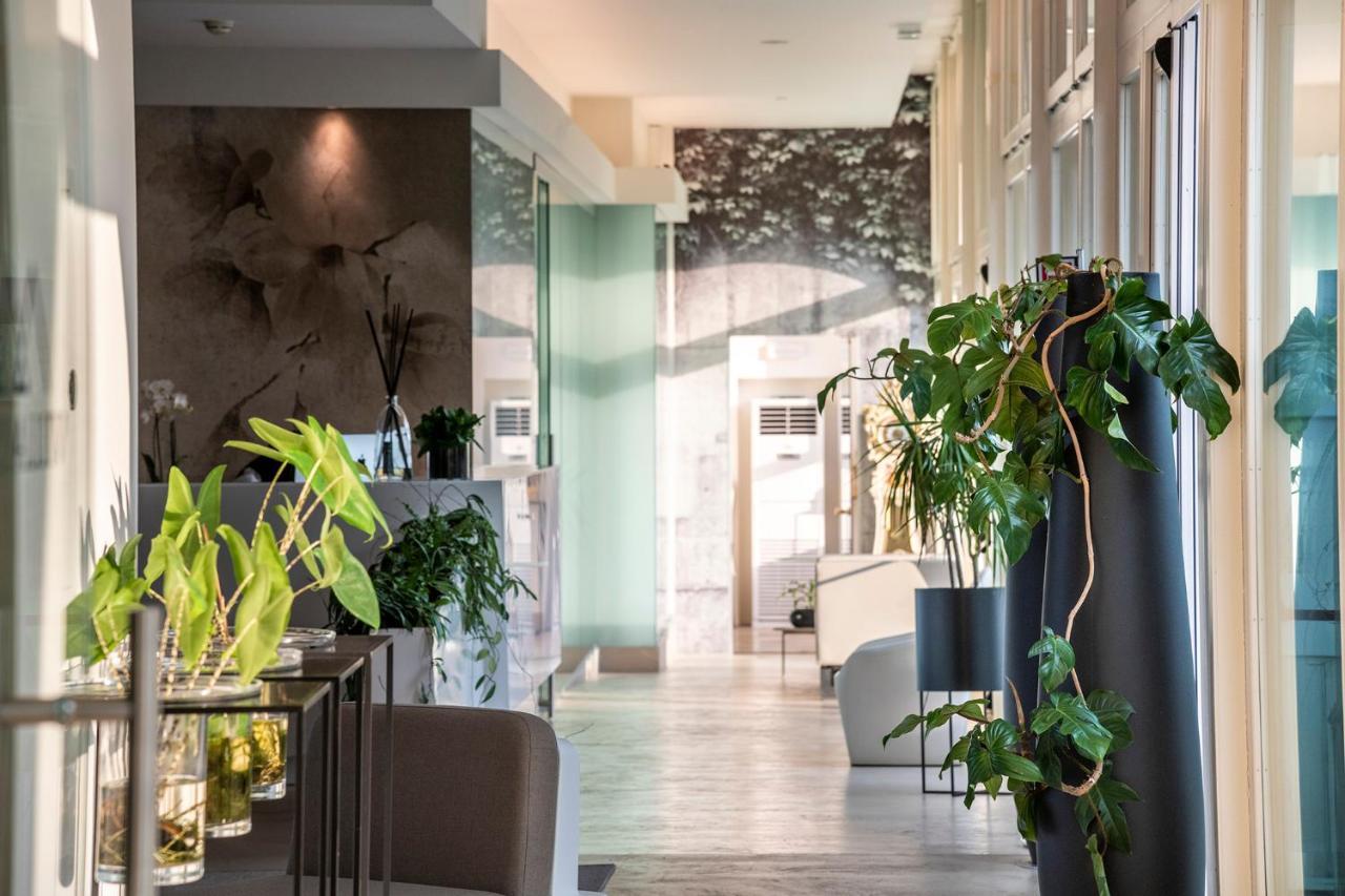 Hotel Villa I Pini Malo  Eksteriør billede