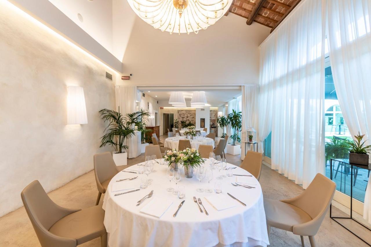 Hotel Villa I Pini Malo  Eksteriør billede