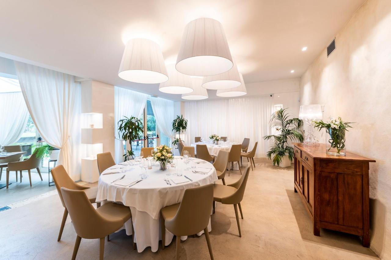 Hotel Villa I Pini Malo  Eksteriør billede